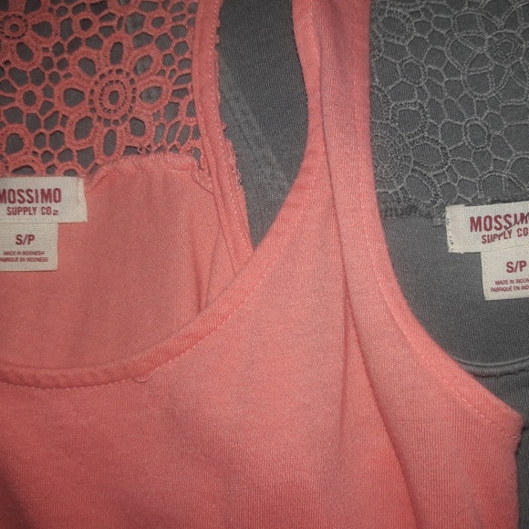 Women's Tanks ----2 FOR $12 - Picture 2 of 5